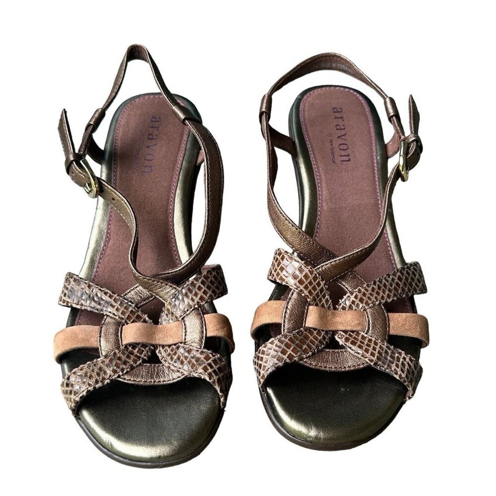 Aravon by New Balance Sandals 7.5AA Metallic Bronze Brown Leather Kitten Heel
